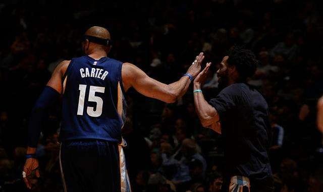 到季后赛中 到季后赛中