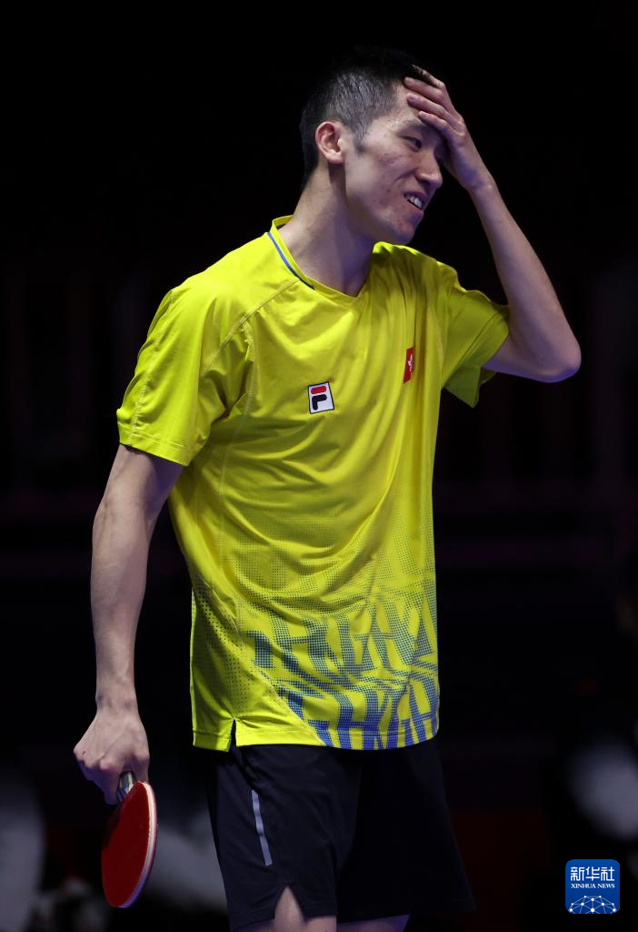 在卡塔尔世 在卡塔尔世